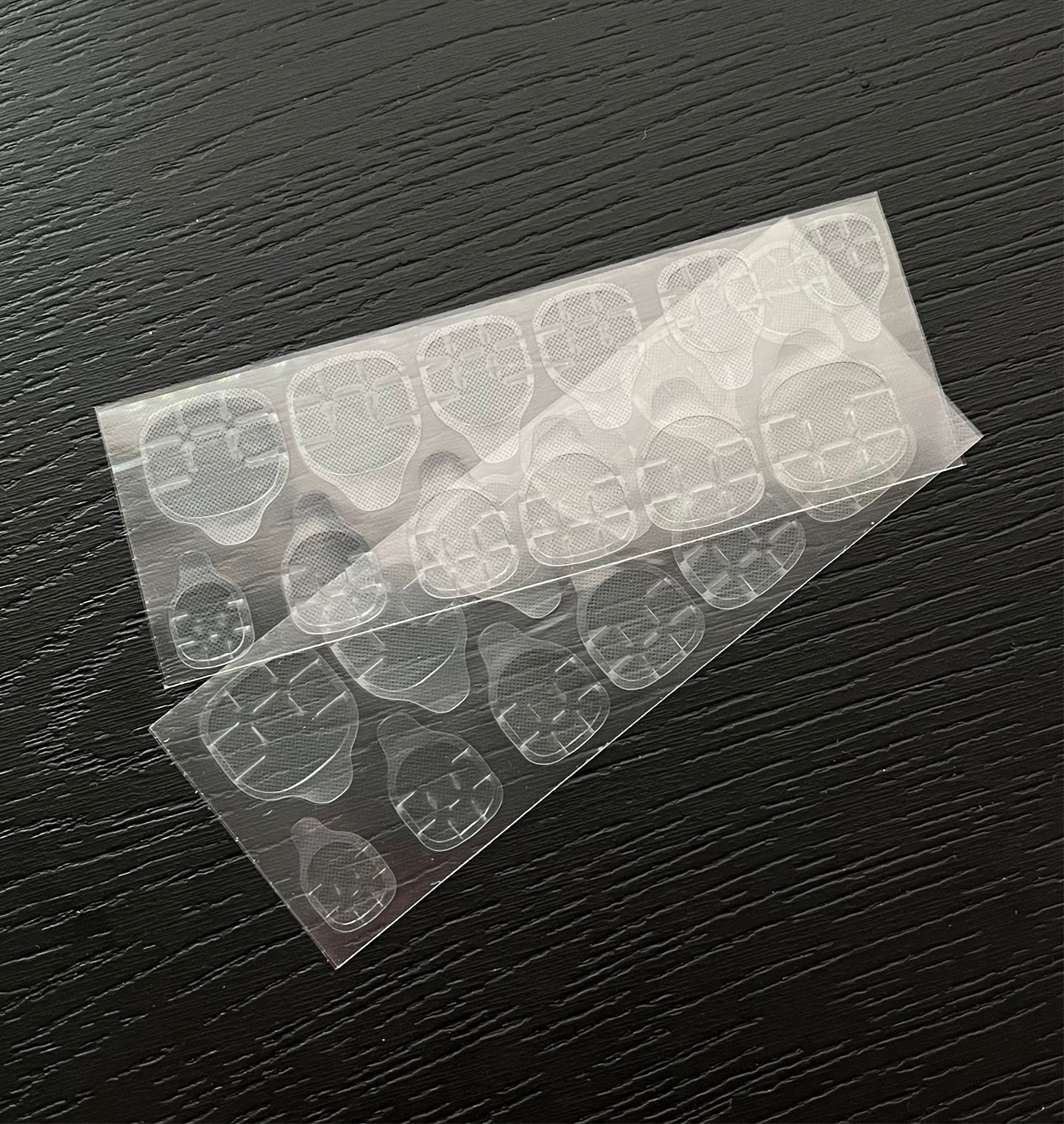 Glue tabs