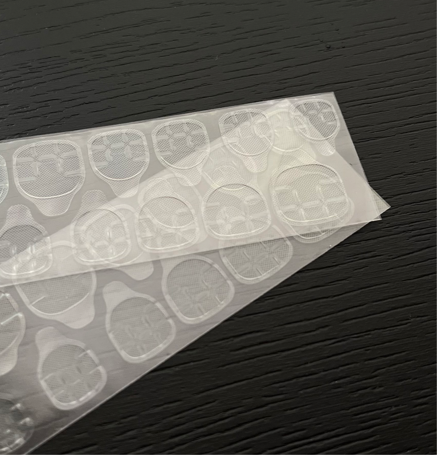 Glue tabs